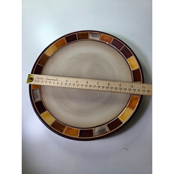 Set of 2 GIBSON ELITE Casa Estebana Stoneware Handpainted Brown 11" Dinner Plate - Picture 3 of 6